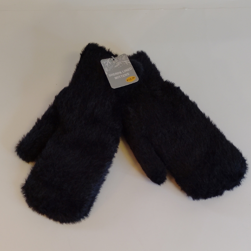 Black Sherpa-Lined Mittens